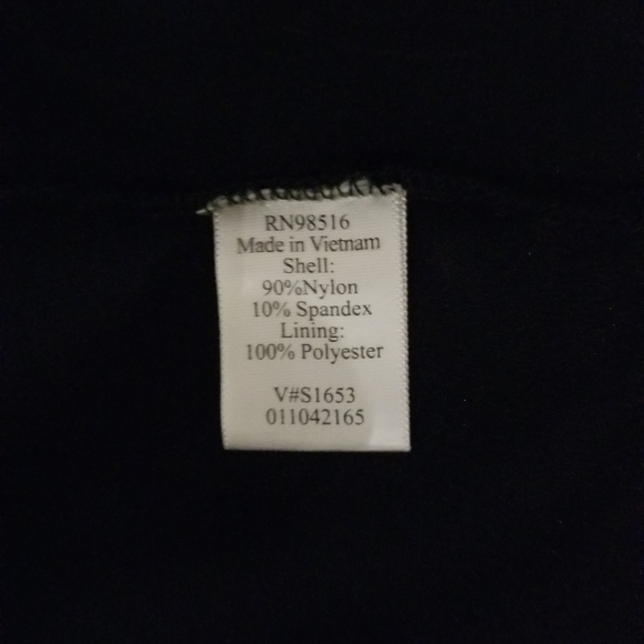 Coldwater Creek black lace camisole w/ adjustable straps - Picture 5 of 5